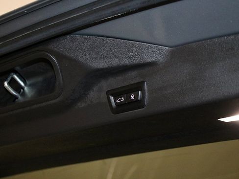 Used 2024 BMW X5 xDrive40i image 33