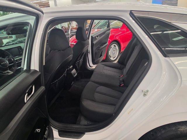 Used 2023 Kia K5 LXS FWD image 31