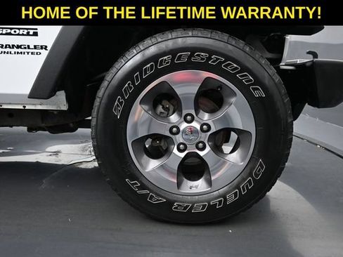 Used 2017 Jeep Wrangler Unlimited Sport w/ Quick Order Package 24S AWD/4WD image 48