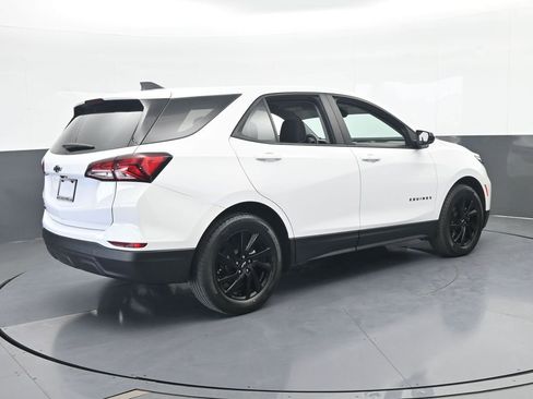 Used 2023 Chevrolet Equinox LS w/ Sport Edition image 6