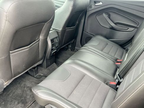Used 2014 Ford Escape SE w/ SE Chrome Package AWD/4WD image 18
