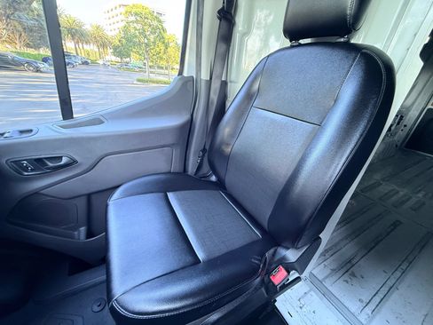 Used 2024 Ford Transit 250 148 High Roof AWD image 17