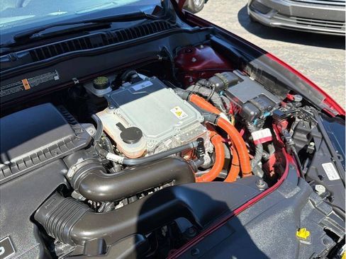 Used 2016 Ford Fusion Titanium FWD image 29