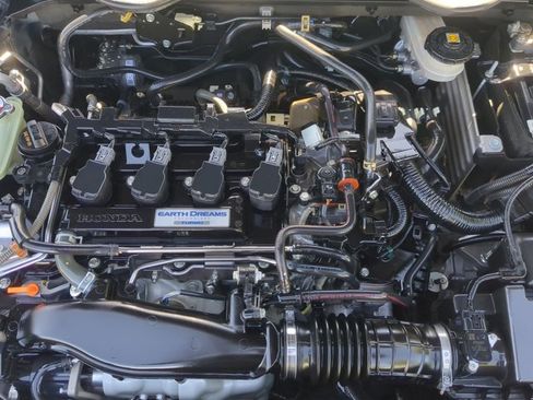 Used 2018 Honda Civic EX-T image 22