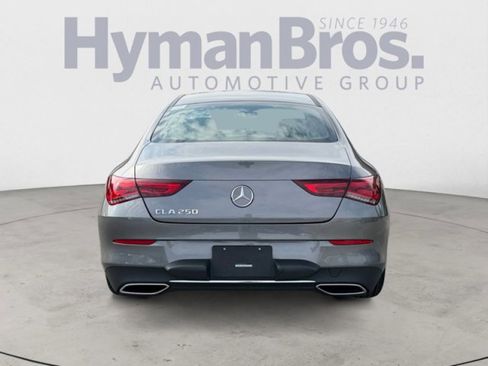Used 2021 Mercedes-Benz CLA 250 image 4