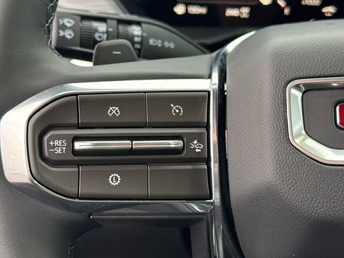 New 2026 GMC Acadia Elevation AWD/4WD image 22