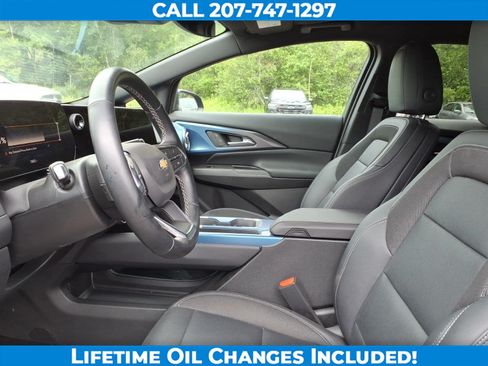 Used 2025 Chevrolet Equinox EV LT w/ Convenience Package FWD image 9