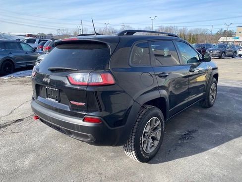 Used 2022 Jeep Cherokee Trailhawk w/ Comfort/Convenience Group image 12