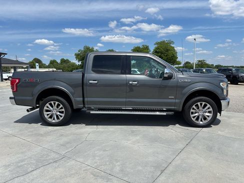 Used 2017 Ford F150 Lariat AWD/4WD image 3