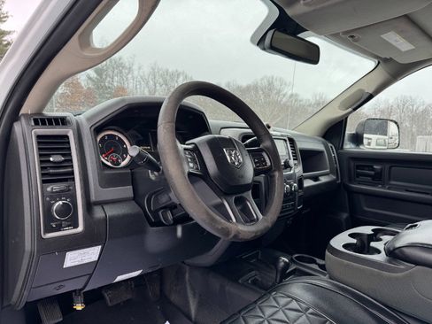 Used 2016 RAM 3500 ST image 14