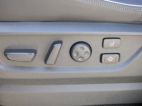 New 2026 INFINITI QX80 4WD w/ Sport Exterior Package image 21