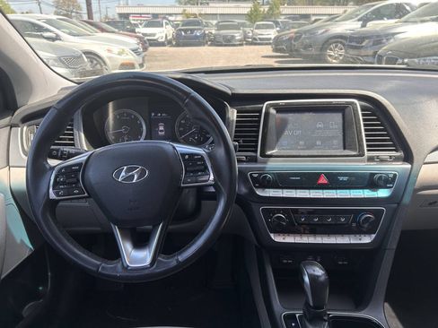 Used 2018 Hyundai Sonata SEL FWD image 12