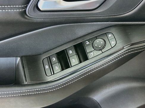 Used 2023 Nissan Rogue SV w/ SV Premium Package AWD/4WD image 19