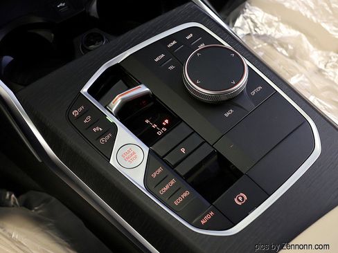 New 2026 BMW 330i xDrive Sedan w/ Premium Package image 25