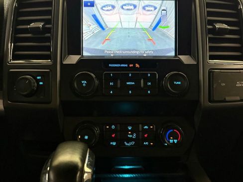 Used 2020 Ford F150 XLT w/ Equipment Group 302A Luxury RWD image 13
