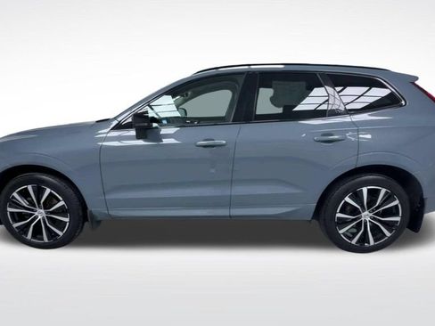 Used 2024 Volvo XC60 B5 Plus w/ Protection Package Premier AWD/4WD image 5