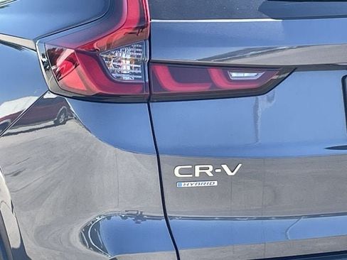 Used 2025 Honda CR-V Sport-L image 6