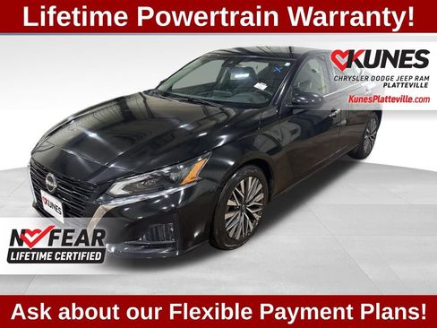 Used 2023 Nissan Altima 2.5 SV image 5