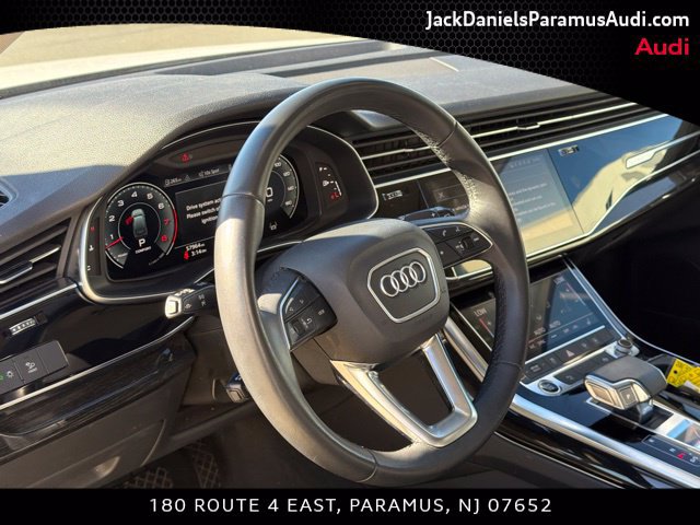Used 2022 Audi Q7 3.0T Premium Plus w/ Premium Plus Package AWD/4WD image 12