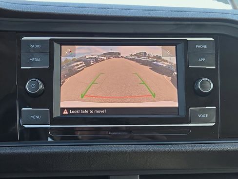 Used 2024 Volkswagen Jetta S image 28