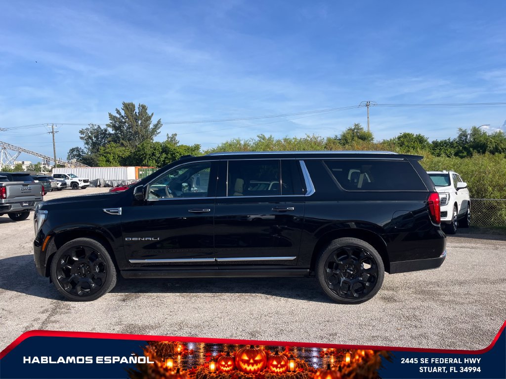 New 2027 GMC Yukon XL Denali w/ Denali Reserve Package AWD/4WD image 4