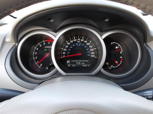 Used 2012 Suzuki Grand Vitara Limited AWD/4WD image 18