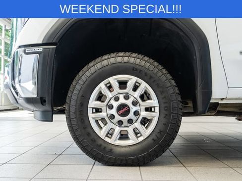 Used 2024 GMC Sierra 2500 SLE w/ SLE Value Package; AWD/4WD image 7