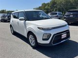 Used 2022 Kia Soul LX w/ Technology Package image 2