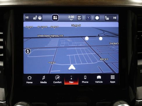 Used 2022 RAM 1500 Laramie image 32