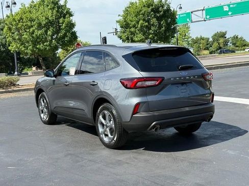 Used 2025 Ford Escape ST-Line AWD/4WD image 3