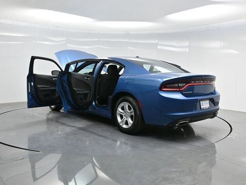 Used 2022 Dodge Charger SXT image 42