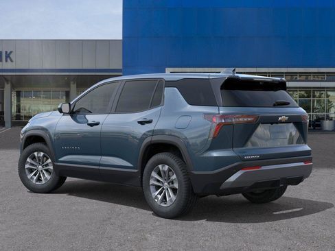 New 2026 Chevrolet Equinox LT w/ Safety and Technology Package FWD image 3