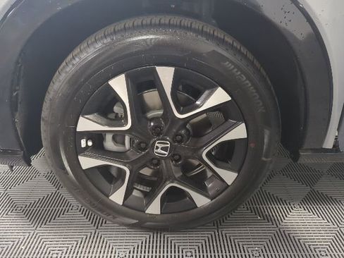 New 2026 Honda HR-V EX-L image 9
