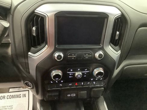 Used 2021 GMC Sierra 2500 SLT w/ Texas SLT Premium Package AWD/4WD image 17