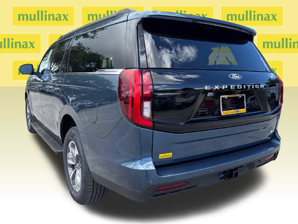 New 2027 Ford Expedition Max Active RWD image 4