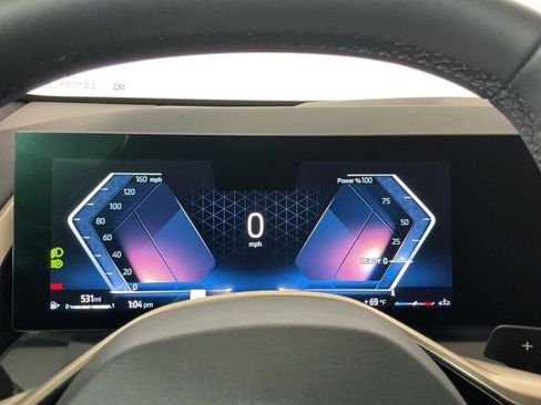 Certified 2025 BMW X3 xDrive30i w/ M Sport Package image 10