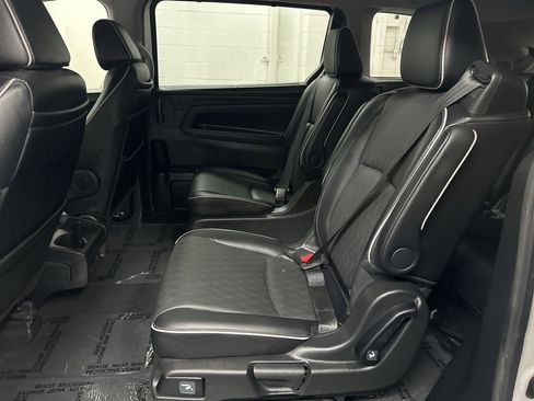 Used 2022 Honda Odyssey Elite image 34