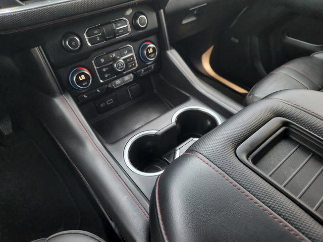 Used 2024 Chevrolet Tahoe RST w/ Luxury Package AWD/4WD image 18