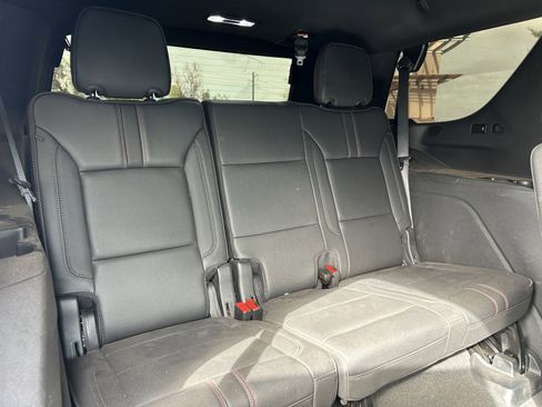 Used 2023 Chevrolet Tahoe RST w/ Luxury Package image 17