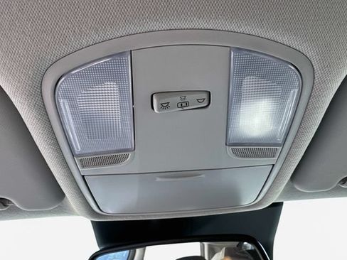 Used 2023 Hyundai Kona SEL AWD/4WD image 19
