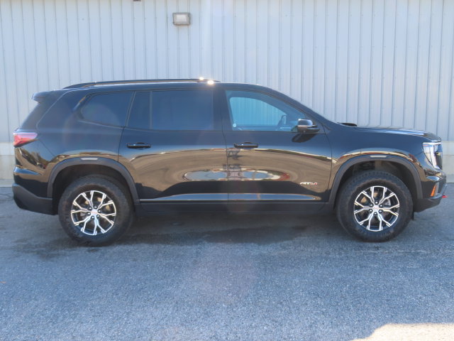 Used 2025 GMC Acadia AT4 AWD/4WD image 2