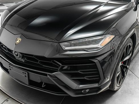 Used 2021 Lamborghini Urus AWD/4WD image 36