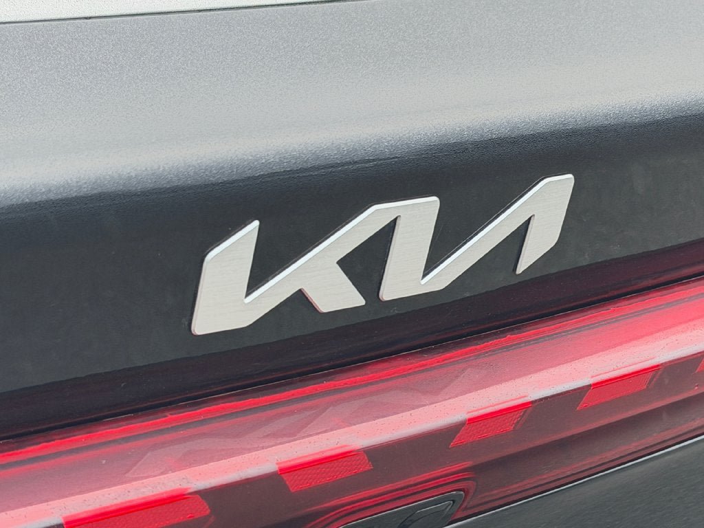 Used 2022 Kia K5 LXS FWD image 35