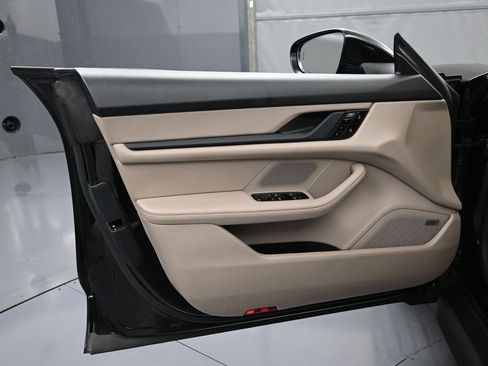 Certified 2021 Porsche Taycan RWD image 15