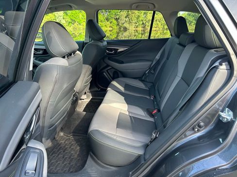 Used 2025 Subaru Outback Onyx Edition XT w/ Tech Package 3 AWD/4WD image 13