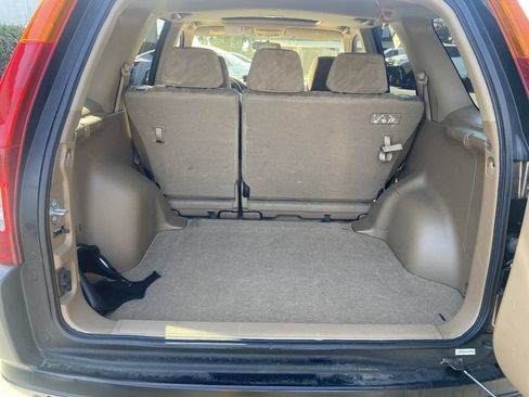 Used 2004 Honda CR-V EX image 12