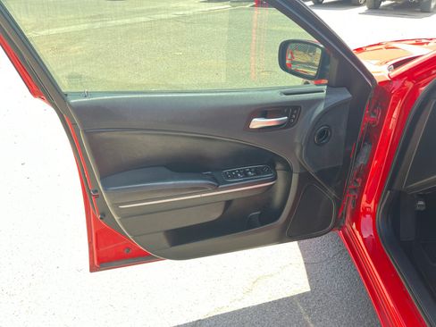 Used 2020 Dodge Charger SXT w/ Leather Interior Group RWD image 15