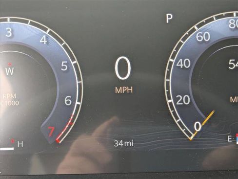 New 2025 Jeep Grand Cherokee L Limited image 10