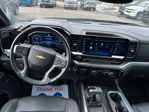 Used 2023 Chevrolet Silverado 1500 LTZ w/ LTZ Premium Package image 16