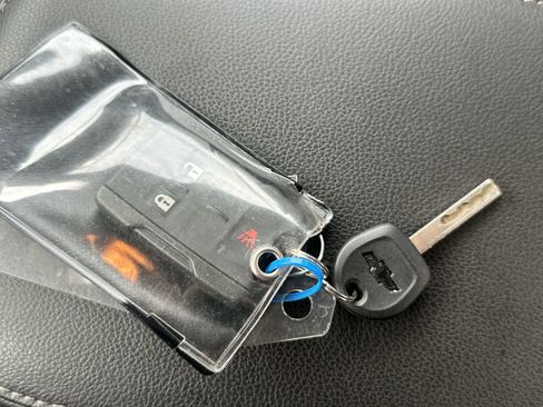 Used 2022 Chevrolet Colorado LT w/ Fleet Safety Package image 34